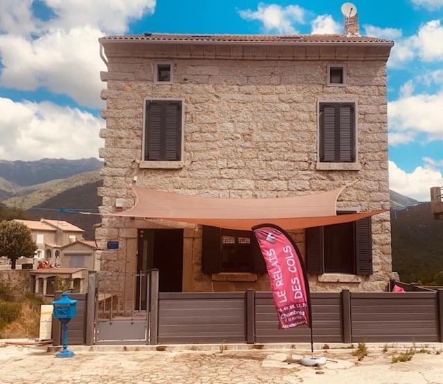 Hotel Le Relais Des Cols Cozzano Esterno foto