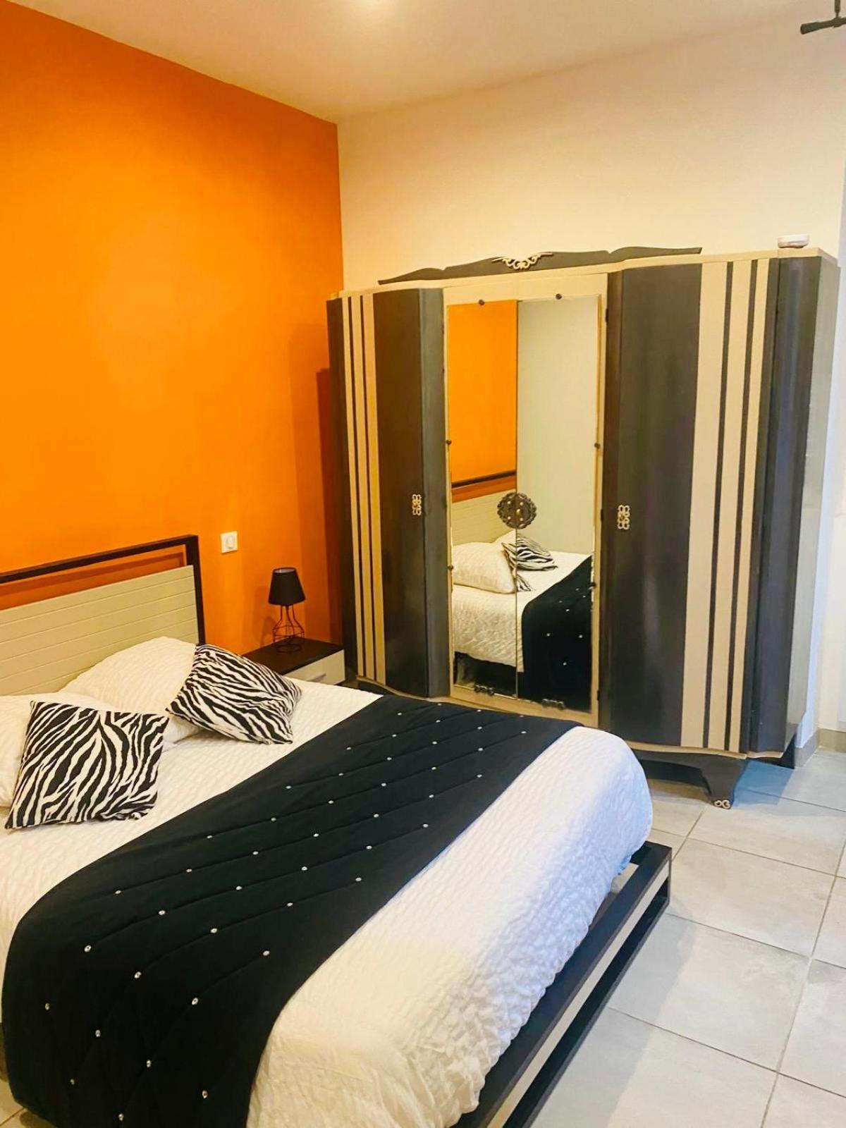 Hotel Le Relais Des Cols Cozzano Esterno foto