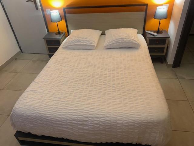 Hotel Le Relais Des Cols Cozzano Esterno foto